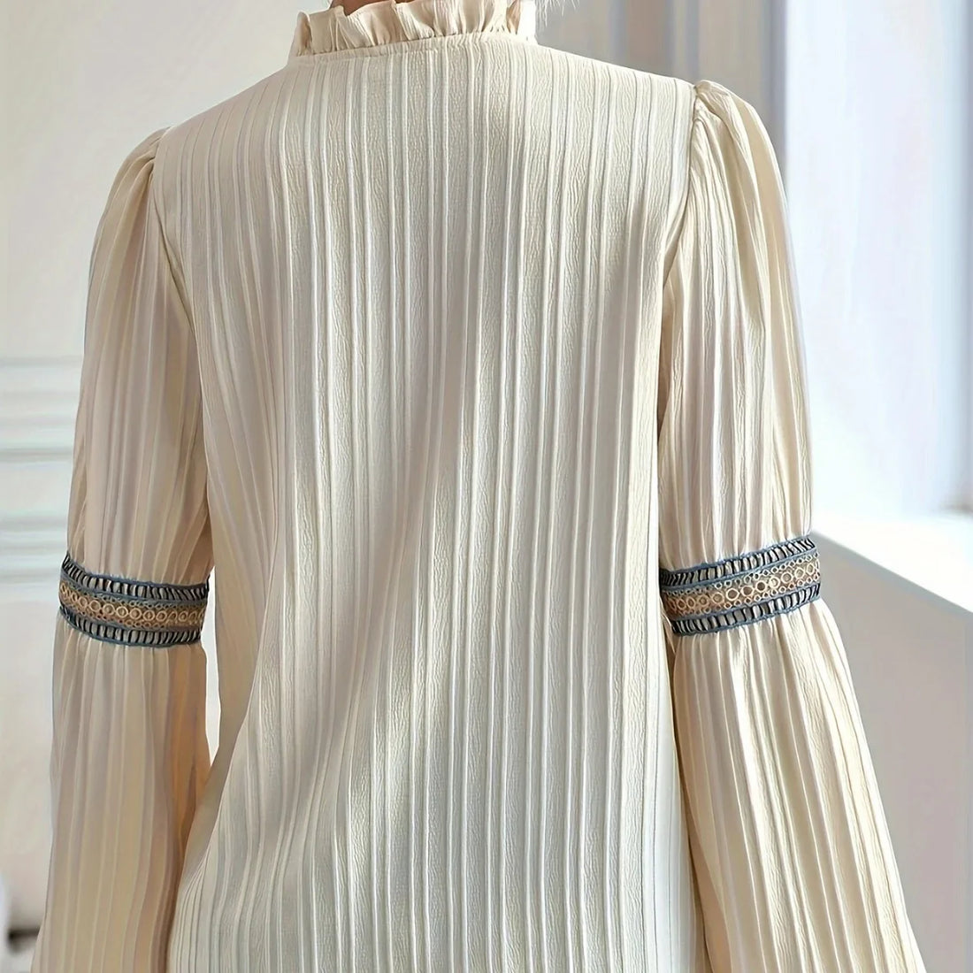 Alethea - lantern sleeve blouse