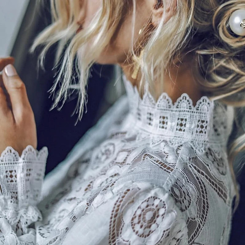 Anwen - lace embroidery blouse