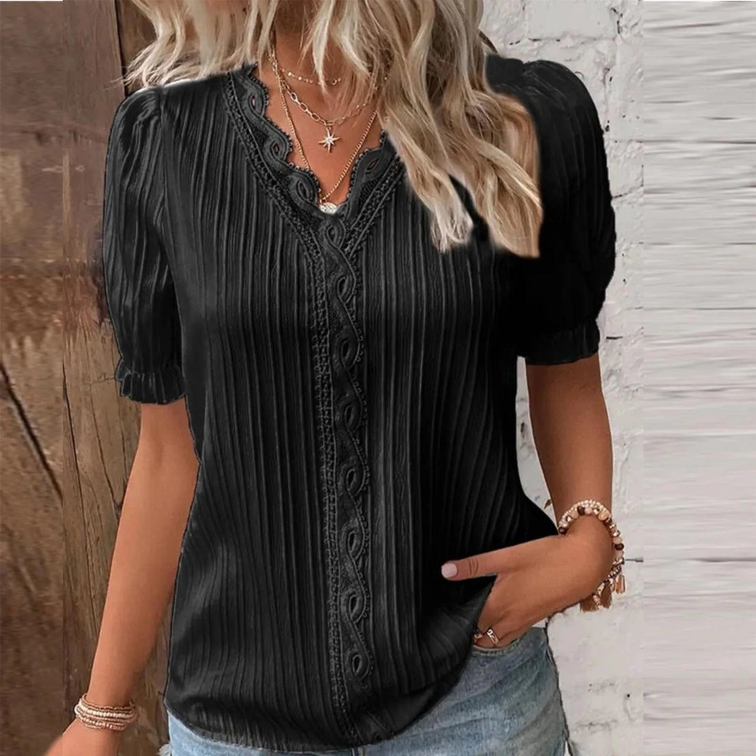 Esme - v-neck design blouse