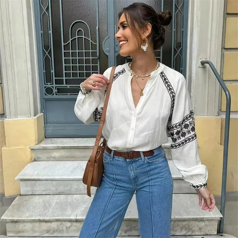 Alessia - embroidered blouse